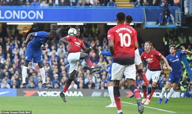 Mourinho và chiếc ghế dễ cháy ở Old Trafford