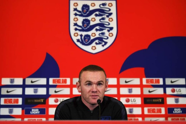 Wayne Rooney trở lại đội tuyển Anh: Sự tôn vinh nửa vời