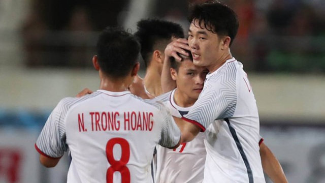 Nếu Quang Hải trở lại vị trí sở trường, HLV Park sẽ hy sinh cầu thủ nào? 