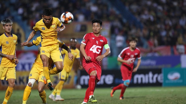 Viettel 2-1 Thanh Hóa: Viettel lần đầu tiên được hưởng hương vị chiến thắng ở V-League