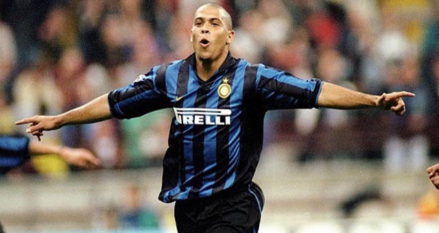 bóng đá, bong da, ronaldo béo, ronaldo, ronaldo de lima, ronaldo brazil, inter milan, chấn thương, ronaldo béo chấn thương, brazil, world cup 2002