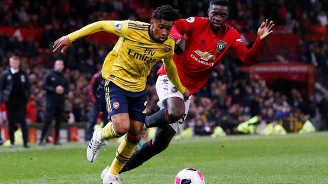 Cập nhật trực tiếp bóng đá Anh: MU vs Arsenal, Tottenham vs Brighton