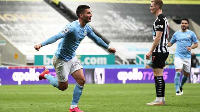 Newcastle 3-4 Man City: Ferran Torres lập hat-trick, phá kỷ lục của Messi