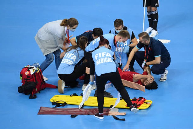 Futsal Việt Nam vs CH Séc, ket qua bong da Futsal Viet Nam vs CH Séc, Đức Tùng chấn thương, ket qua bong da futsal Viet Nam, bảng xếp hạng futsal World Cup 2021