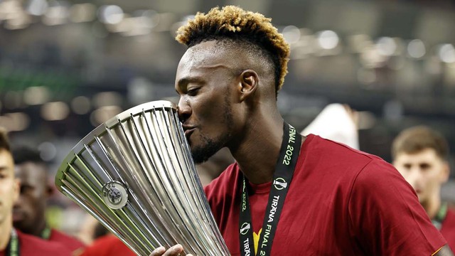 MU và Arsenal sẽ đại chiến vì Tammy Abraham?