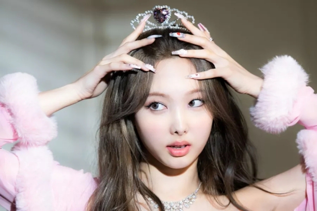 Twice, Twice tin tức, Twice thành viên, Kpop, ONCE, Billboard, Twice kỷ lục, Twice idol, Nayeon, Nayeon Twice, Twice Nayeon, Nayeon album, Nayeon bài hát