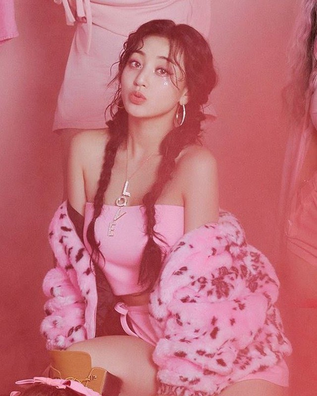 Twice, Twice tin tức, Twice thành viên, Kpop, ONCE, Jihyo, Jihyo Twice, Twice Jihyo, Twice body, Twice visual, Twice outfit, Twice thời trang, Twice trang phục