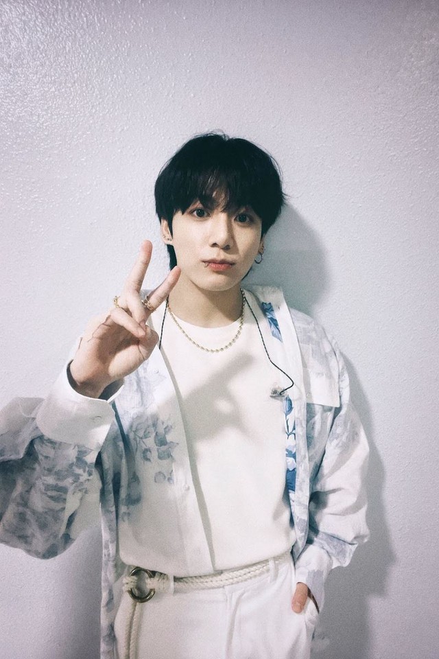 BTS, BTS tin tức, BTS thành viên, Kpop, ARMY, BTS ARMY, BTS idol, BTS profile, Jungkook, Jungkook BTS, BTS Jungkook, TXT, LE SSERAFIM, đàn em BTS, BTS hậu bối, HYBE