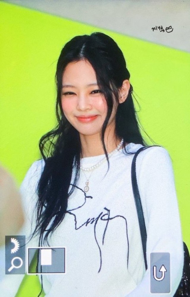 Blackpink, Blackpink tin tức, Blackpink thành viên, Kpop, Jennie, Jennie Blackpink, Blackpink Jennie, nước hoa, TAMBURINS, Kpop idol, Blackpink ảnh, Blackpink visual