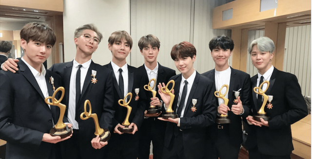 BTS, BTS tin tức, BTS thành viên, Kpop, ARMY, BTS nghĩa vụ, BTS ARMY, BTS idol, BTS Jin, Jin, Jin BTS, BTS Dynamite, BTS Hwagwan