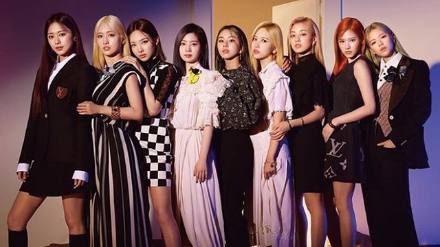 Twice ra mắt đĩa đơn đối đầu trực tiếp với BTS