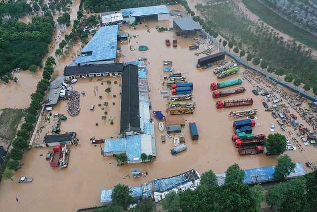 Trung Quốc, Lũ lụt, mưa dông, Tỉnh Giang Tây, miền Nam Trung Quốc