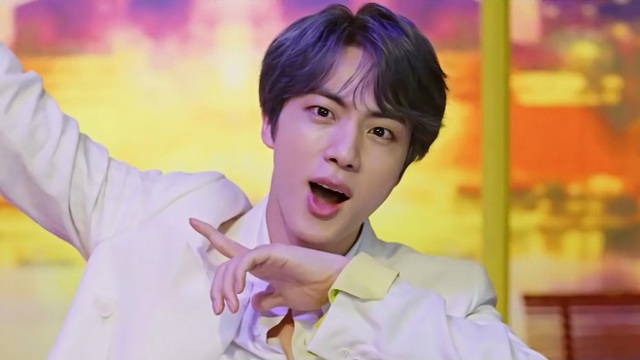 ARMY đổ gục với câu 'thả thính' của Jin BTS