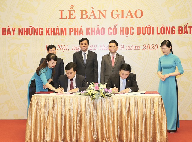 Lễ bàn giao, khám phá khảo cổ học, dưới lòng đất, Nhà Quốc hội, khu trưng bày