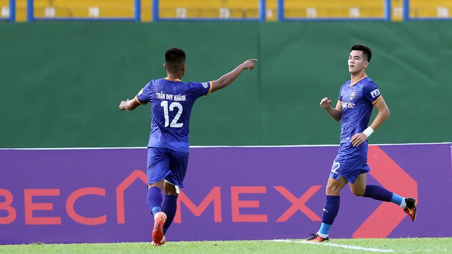 bóng đá Việt Nam, tin tức bóng đá, bong da, tin bong da, Park Hang Seo, Tiến Linh, Sài Gòn FC, BXH V League, lịch thi đấu vòng 11 V League