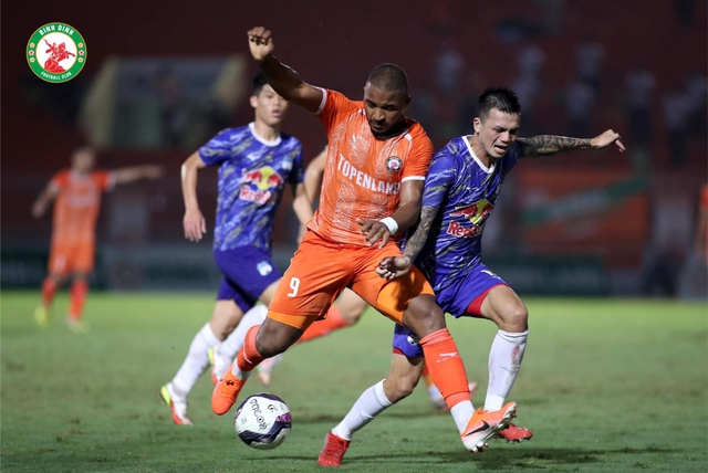 bóng đá Việt Nam, Đình Trọng, Trần Đình Trọng, V-League, V-League 2022, Topenland Bình Định, Hà Nội FC, lịch thi đấu V-League 2022, VFF, VPF, đội tuyển Việt Nam