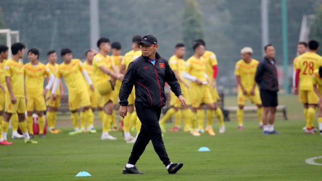 bóng đá Việt Nam, tin tức bóng đá, V-League, lịch thi đấu vòng 3 V-League, HAGL vs Bình Định, Công Phượng, bầu Đức, Kiatisuk, Hải Phòng vs Hà Nội, Đà Nẵng vs Hà Tĩnh