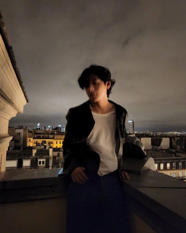 BTS, V BTS, V BTS là hoàng tử Paris đích thực, Jin, Suga, Jungkook, Tin bts