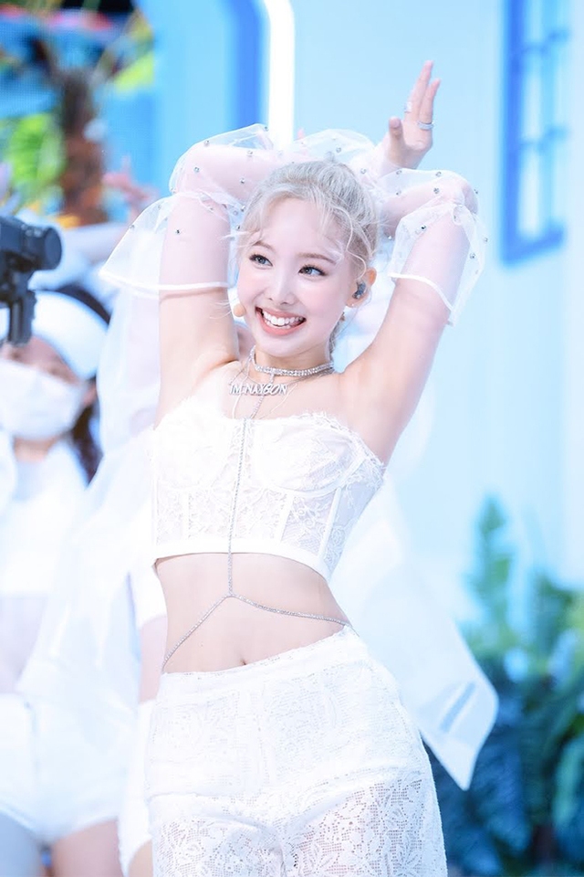 Twice, Nayeon, Nayeon Twice bị nghi sửa mũi, aespa, Winter aespa, BTS, Tin bts