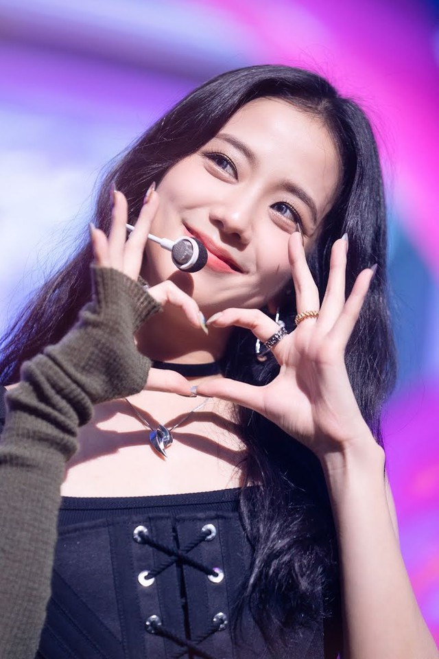 Blackpink, Jisoo, Jennie, Jisoo bất lực với việc này, Born Pink, Pink Venom