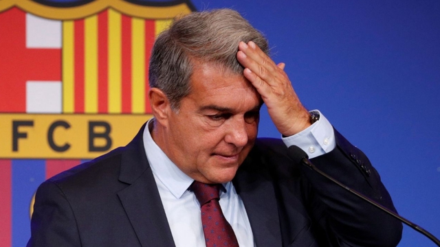 Joan Laporta: Đấng cứu thế hay kẻ tội đồ của Barca?