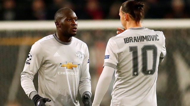 Jamie Carragher: Ibrahimovic đang là ‘cái gai’ trong mắt Lukaku