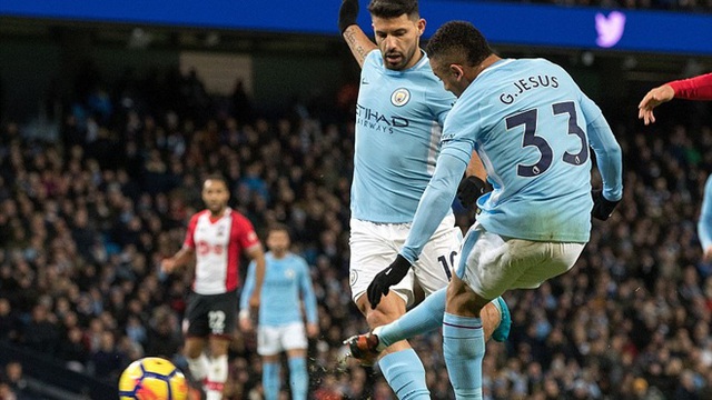 Cuộc đua vô địch Premier League: Man City quá hay và quá may, M.U cực khó lật đổ