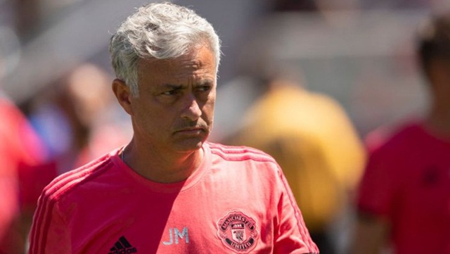 Mourinho cuối cùng cũng đã thách thức ban lãnh đạo M.U