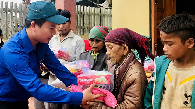 Chào tuần mới: Từ thiện 'Tam luân không tịch'