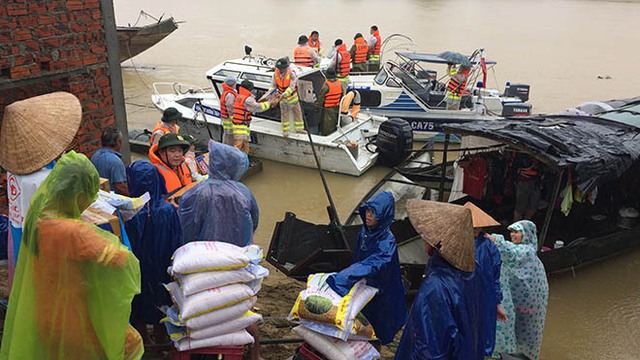 Thời tiết đêm 8 ngày 9/11: Từ Nghệ An đến Quảng Nam tiếp tục có mưa vừa, mưa to đến rất to