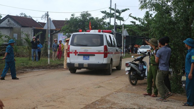 Vụ sạt lở tại Thủy điện Rào Trăng 3: Lên phương án phá đá áng ngự trên tuyến đường 71