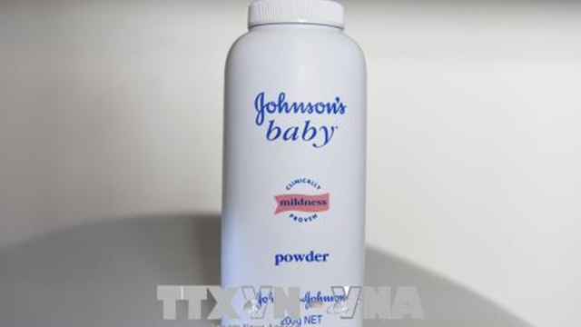 Tập đoàn Johnson & Johnson bị phạt hàng tỷ USD do sản phẩm chứa chất gây ung thư