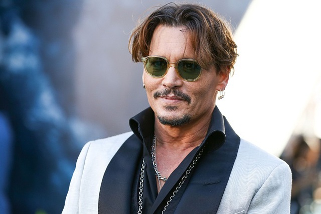 Johnny Depp, Amber Heard, Johnny Depp hẹn hò tình mới, Johnny Depp bạn gái mới, Johnny Depp phim, Johnny Depp hôn nhân, Johnny Depp kiện vợ cũ, Johnny Depp amber heard