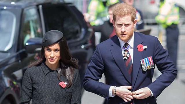 Bố Meghan Markle phẫu thuật tim gấp, đám cưới hoàng gia khuyết người dẫn cô dâu vào lễ đường 