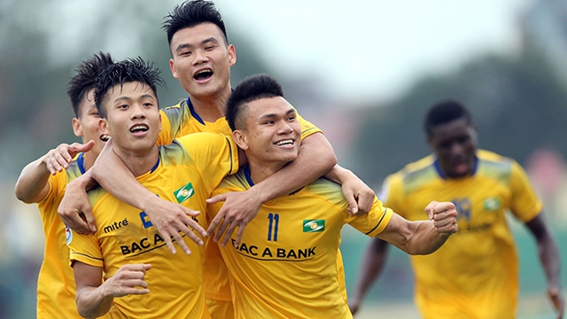 Kết quả bóng đá Việt Nam: Phan Văn Đức ghi bàn đẹp mắt, SLNA thắng tối thiểu Bình Dương