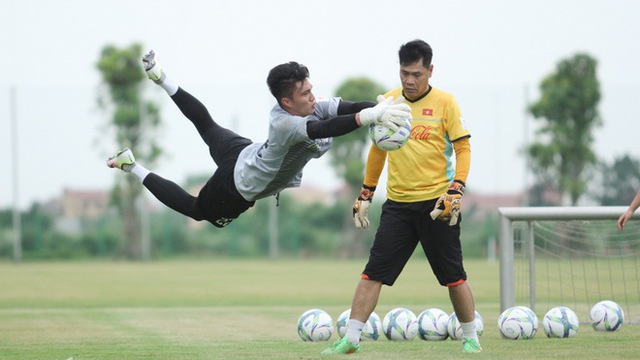 bóng đá Việt Nam, tin tức bóng đá, bong da, tin bong da, HAGL, bầu Đức, HLV Kiatisuk, chuyển nhượng V League, lịch thi đấu V League 2021, VFF, VPF, lịch thi đấu bóng đá