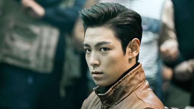 SỐC: T.O.P của Bigbang hút cần sa khi trở thành cảnh sát nghĩa vụ