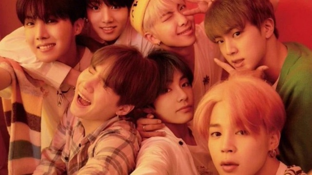 Đây nữ nghệ sĩ trẻ măng mà cả BTS lẫn Black Pink đều mê đắm