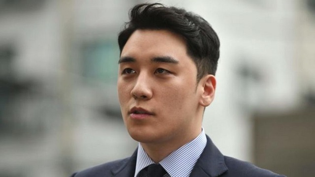Cựu thành viên Bigbang Seungri bị kết án không giam giữ vì nhiều tội danh