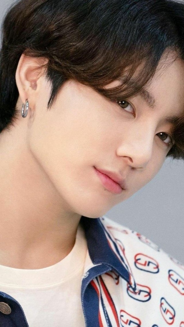 BTS, Jungkook, Công nương Diana, Jungkook là Diana tái sinh, mối liên hệ giữa Jungkook với Diana, Jungkook cute, Jungkook smile, Jungkook angel, Jungkook sexy, Jimin, V