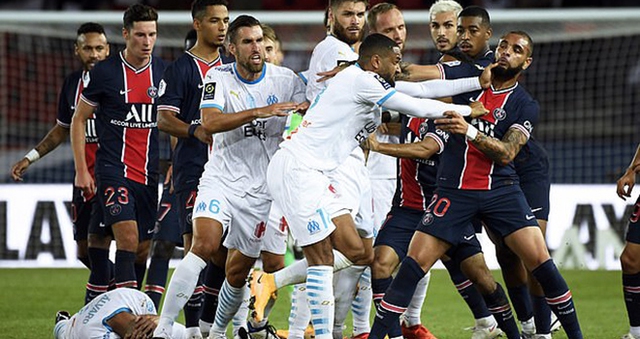 Neymar, PSG 0-1 Marseille, Neymar trở lại, Neymar đánh nguội, Trận cầu 5 thẻ đỏ, ket qua bong da, Neymar gây thất vọng, bong da, bong da hom nay, PSG, Marseille, Ligue 1