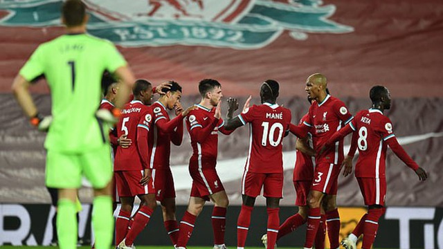 ĐIỂM NHẤN Liverpool 3-1 Arsenal: Liverpool áo đảo Arsenal, xứng danh đương kim vô địch