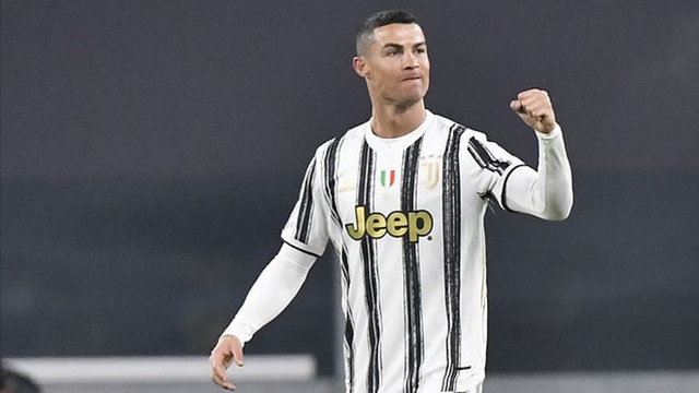 Juventus 4-1 Udinese: Ronaldo lập cú đúp, Juve tiếp tục bám đuổi Top 4