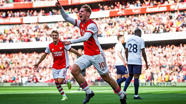 Arsenal 3-1 Tottenham: Harry Kane bất lực, Pháo thủ tiếp đà hồi sinh