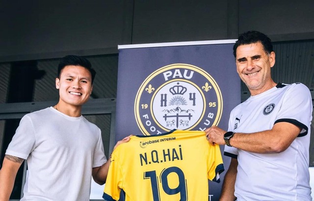 Quang Hải, Nguyễn Quang Hải, Pau FC, Quang Hải ra mắt Pau FC, Guingamp vs Pau FC, Ligue 2, Quang Hải có thành công ở Pau FC, Lịch thi đấu Pau FC, lịch thi đấu Ligue 2