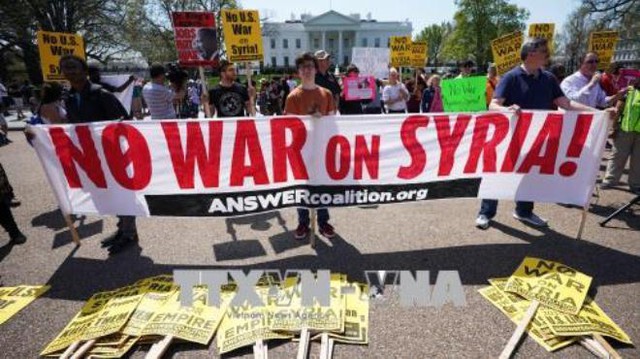 Biểu tình tại nhiều thành phố Mỹ phản đối chiến dịch không kích Syria