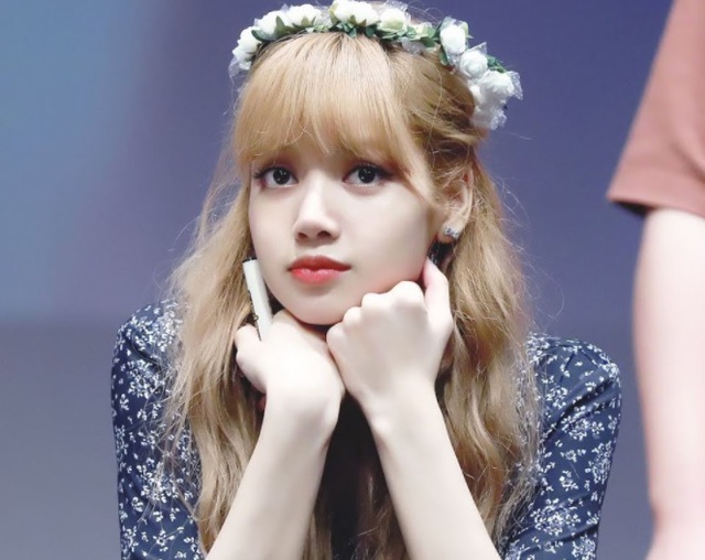 Blackpink, Lisa, Lisa Blackpink, Blackpink Lisa, mái bằng Lisa, mái bằng Lisa Blackpink, Lisa Blackpink mái bằng, tóc mái Lisa, tóc mái Lisa Blackpink, búp bê Lisa