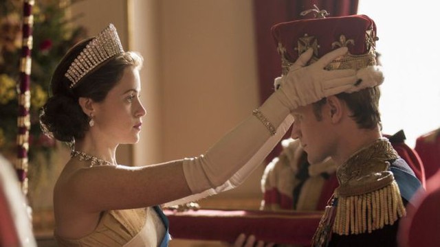 Elizabeth, Nữ hoàng Elizabeth, Nữ hoàng Elizabeth II, The Audience, Kristin Scott Thomas, Helen Mirren, The Queen, Oscar, The Crown, Claire Foy 