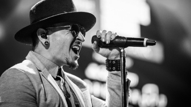 Chester Bennington của Linkin Park treo cổ tự tử ở tuổi 41: Tuổi thơ bị lạm dụng, vô gia cư, rượu và ma túy