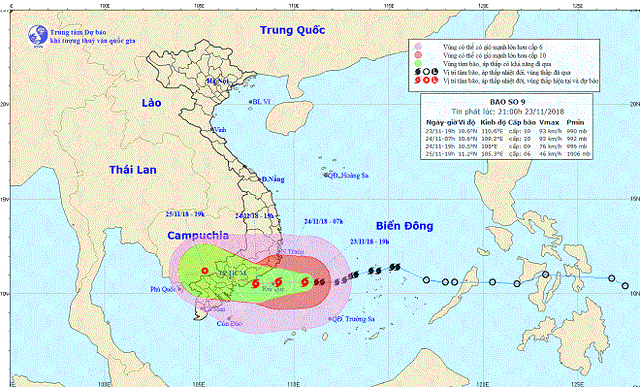 Bão số 9 mạnh giật cấp 12 chỉ còn cách Nha Trang hơn 200km, diễn biến rất khó lường